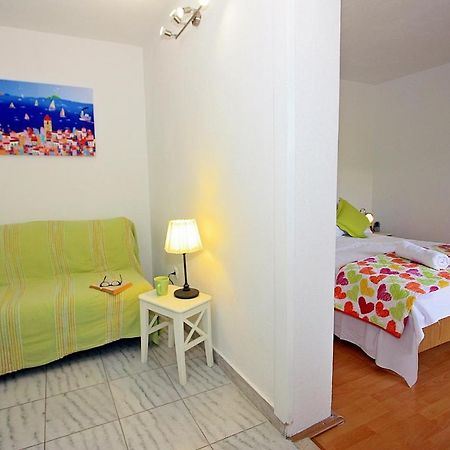 Apartments Omo 1 Супетар Экстерьер фото